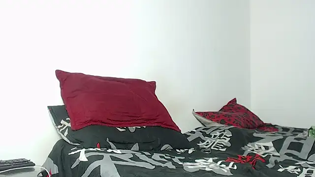 Angel photograph online show from March 24, 2026, 6:35 pm