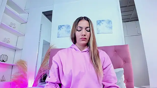 Snapshot of Mia_Malkovaa_ chatting on February 18, 2025, 1:55 pm Mia Malkovaa online show from February 18, 2025, 1:55 pm