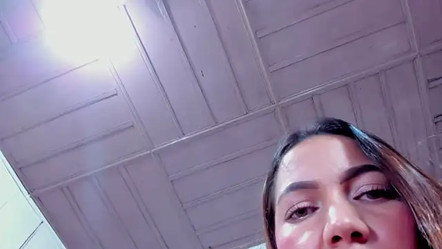 Snapshot of Mia_Malkovaa_ chatting on October 22, 2025, 6:07 pm Mia Malkovaa online show from October 22, 2025, 6:07 pm