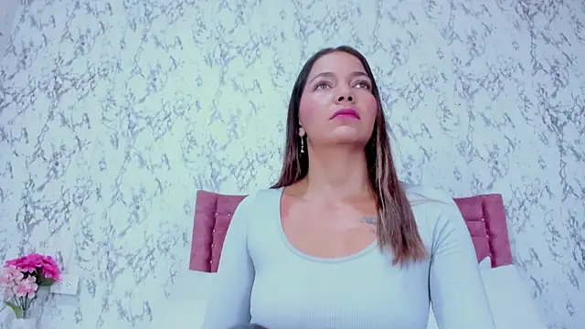 Snapshot of Mia_Malkovaa_ chatting on February 17, 2026, 5:08 pm Mia Malkovaa online show from February 17, 2026, 5:08 pm