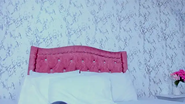 Snapshot of Mia_Malkovaa_ chatting on February 26, 2026, 5:12 pm Mia Malkovaa online show from February 26, 2026, 5:12 pm