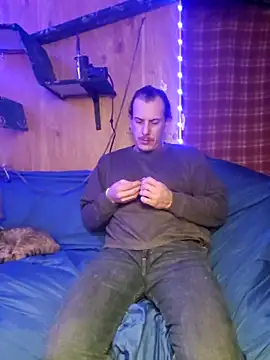 froggymclovin222 online show from November 28, 2025, 8:17 am