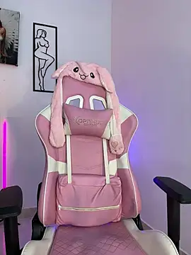 Snapshot of ashlyrey-1 chatting on February 28, 2026, 7:04 pm ashlyrey-1 online show from February 28, 2026, 7:04 pm