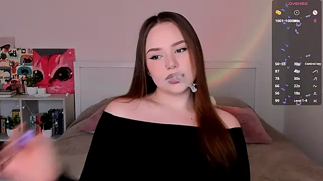Snapshot of LittleKiitten chatting on March 28, 2026, 1:33 pm LittleKiitten online show from March 28, 2026, 1:33 pm