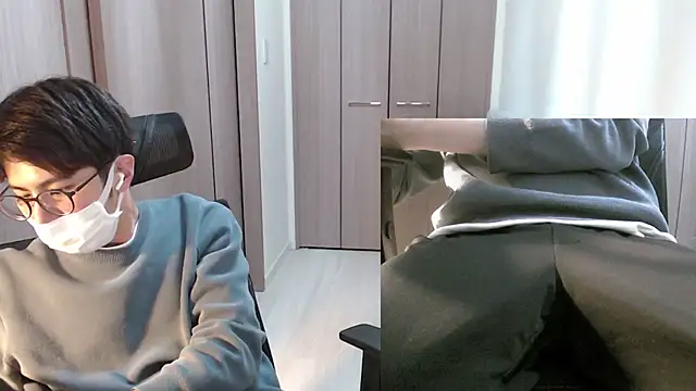 Snapshot of ryota_kkk chatting on April 8, 2026, 2:28 pm ryota kkk online show from April 8, 2026, 2:28 pm