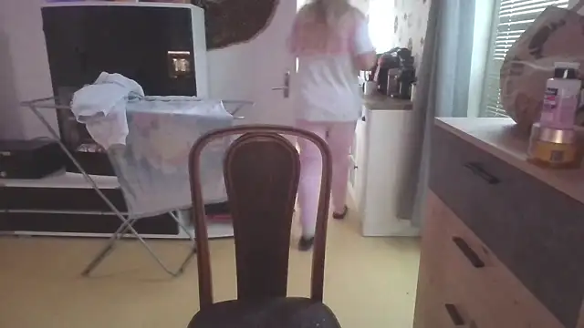 Meliss Official9 online show from March 19, 2025, 5:08 am