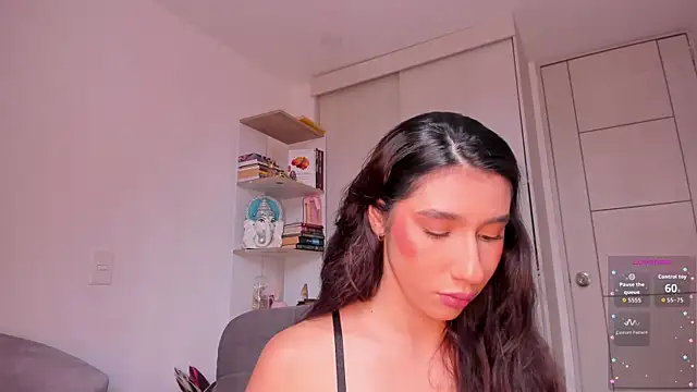 danna davis18 online show from May 30, 2026, 5:32 pm