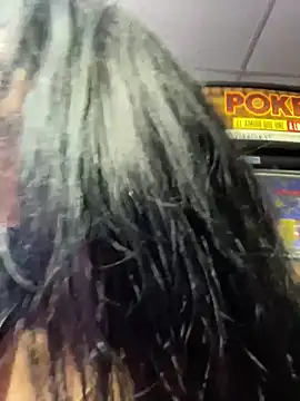 Hot beauty   online show from September 18, 2025, 2:02 am