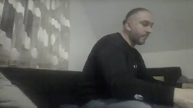 Snapshot of NewyorkDimi chatting on January 11, 2025, 8:21 pm NewyorkDimi online show from January 11, 2025, 8:21 pm