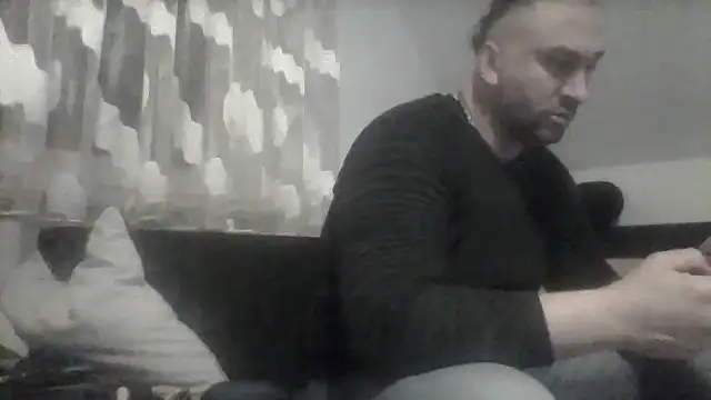 Snapshot of NewyorkDimi chatting on January 13, 2025, 11:27 pm NewyorkDimi online show from January 13, 2025, 11:27 pm