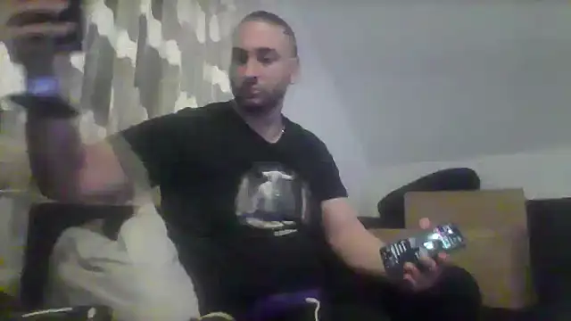 Snapshot of NewyorkDimi chatting on January 18, 2025, 3:42 am NewyorkDimi online show from January 18, 2025, 3:42 am