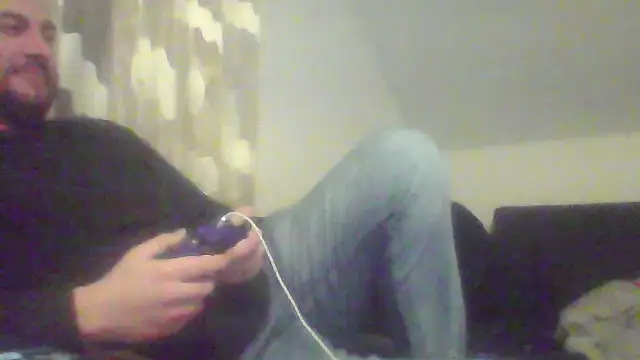 Snapshot of NewyorkDimi chatting on February 16, 2025, 11:37 pm NewyorkDimi online show from February 16, 2025, 11:37 pm