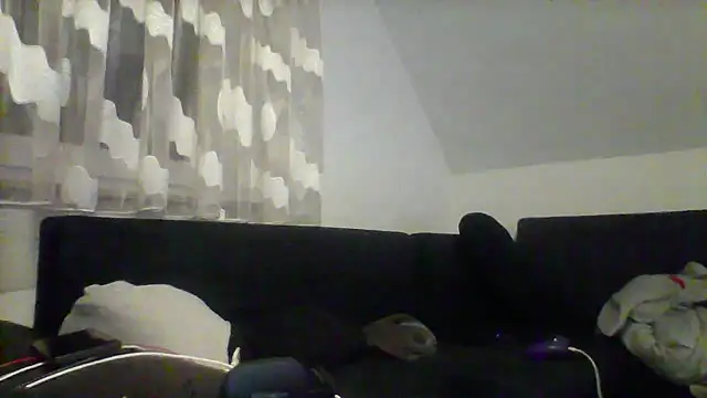 Snapshot of NewyorkDimi chatting on February 18, 2025, 11:41 pm NewyorkDimi online show from February 18, 2025, 11:41 pm