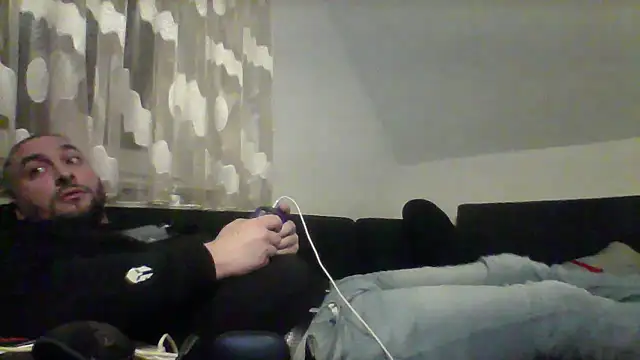 Snapshot of NewyorkDimi chatting on February 21, 2025, 3:01 am NewyorkDimi online show from February 21, 2025, 3:01 am