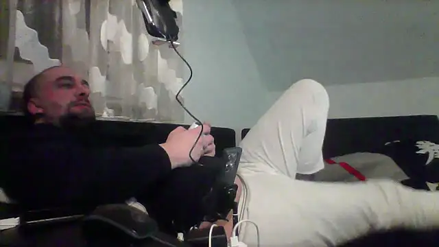 NewyorkDimi online show from February 16, 2026, 4:30 am