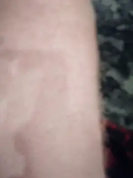 Snapshot of Warumnicht1980 chatting on November 1, 2025, 7:43 am Warumnicht1980 online show from November 1, 2025, 7:43 am