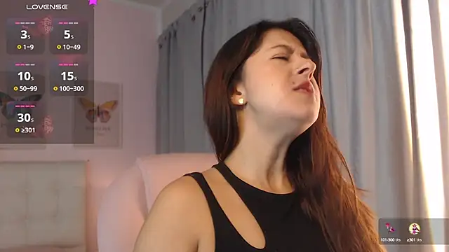 liss black online show from March 21, 2025, 12:50 pm