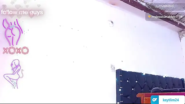 Snapshot of andreaxdol chatting on February 12, 2026, 4:40 am andreaxdol online show from February 12, 2026, 4:40 am