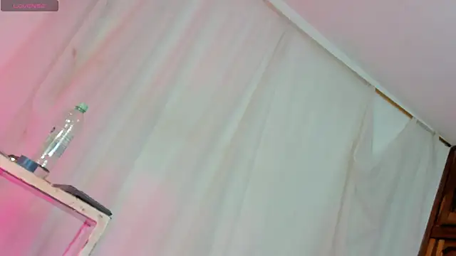 Itsme Daniela online show from March 26, 2026, 4:45 pm