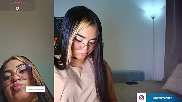 XXCOUPLESSEX online show from March 24, 2026, 1:43 am