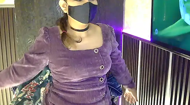 Snapshot of fabdemira chatting on January 8, 2025, 11:19 pm fabdemira online show from January 8, 2025, 11:19 pm