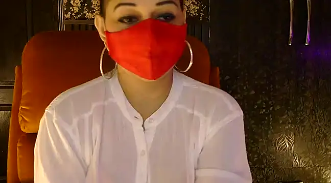 Snapshot of fabdemira chatting on February 6, 2025, 4:47 pm fabdemira online show from February 6, 2025, 4:47 pm