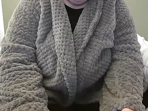 MarthaBriest online show from February 11, 2025, 11:32 am