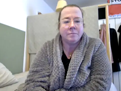 MarthaBriest online show from March 5, 2026, 8:43 am