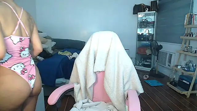 Snapshot of aya_saki chatting on September 20, 2025, 7:53 am aya saki online show from September 20, 2025, 7:53 am