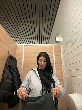 Tisha Busty online show from February 22, 2026, 12:47 pm