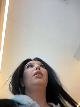 Tisha Busty online show from March 12, 2026, 2:45 pm