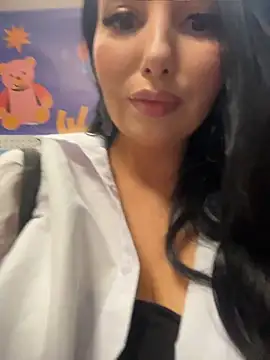 Snapshot of Tisha_Busty chatting on July 17, 2026, 1:29 pm Tisha Busty online show from July 17, 2026, 1:29 pm