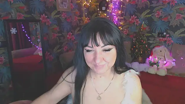 Snapshot of SusanLaNice chatting on December 30, 2024, 7:21 pm SusanLaNice online show from December 30, 2024, 7:21 pm