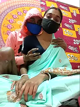 Snapshot of pojahoty chatting on January 8, 2025, 5:05 pm pojahoty online show from January 8, 2025, 5:05 pm