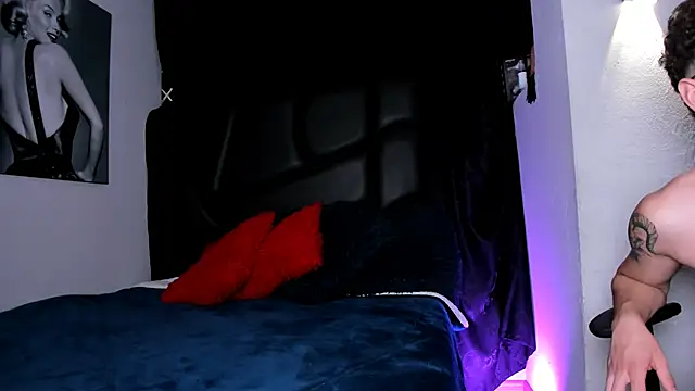 Snapshot of LexieandNate chatting on February 24, 2025, 2:51 am LexieandNate online show from February 24, 2025, 2:51 am