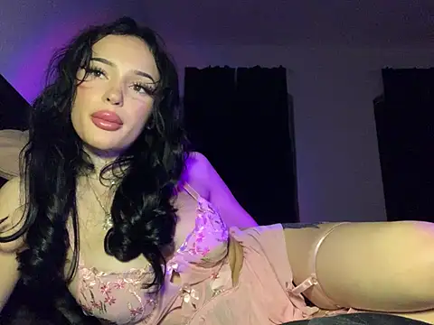 Snapshot of madelinexx chatting on January 18, 2025, 11:33 pm madelinexx online show from January 18, 2025, 11:33 pm