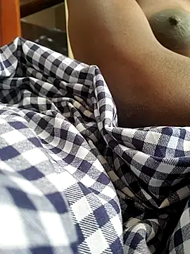 JasminePrice online show from March 13, 2025, 11:19 am