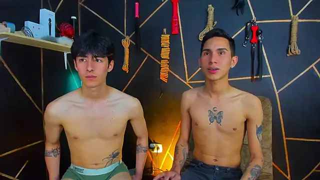 Snapshot of MillersKink chatting on February 13, 2025, 7:52 pm MillersKink online show from February 13, 2025, 7:52 pm