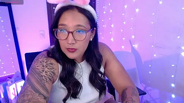 Lissa1   online show from April 5, 2026, 2:09 am