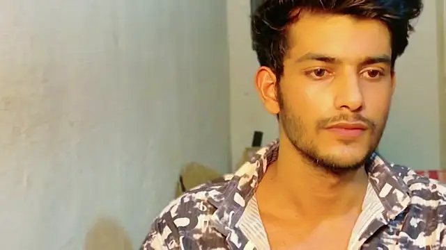 kingkartik7 online show from June 13, 2026, 4:49 pm