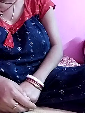 miss-Riy online show from February 2, 2026, 5:22 pm