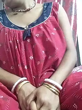 miss-Riy online show from April 11, 2026, 4:33 pm