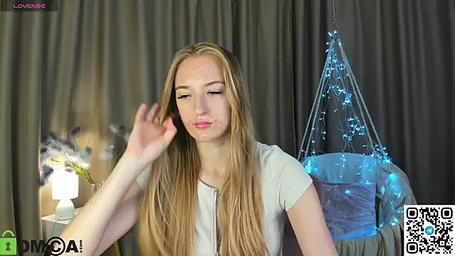 Snapshot of Stacy_River chatting on September 30, 2025, 7:46 am Stacy River online show from September 30, 2025, 7:46 am