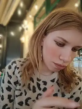 EvaRush online show from March 20, 2026, 3:39 pm