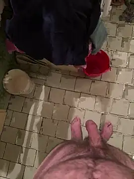 Tomkitomkii online show from February 16, 2025, 8:10 am