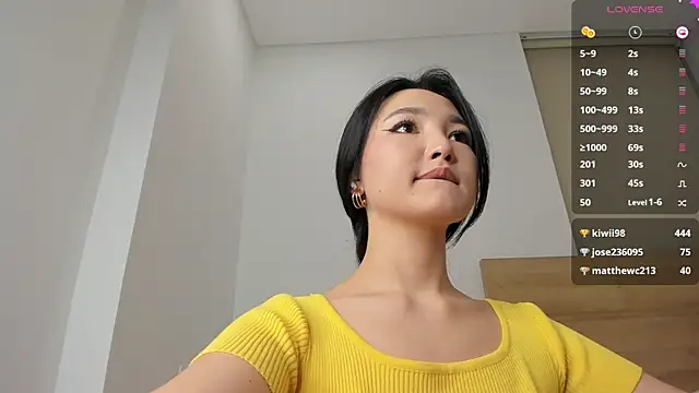 Snapshot of 1_love_8 chatting on January 11, 2025, 5:51 pm 1 love 8 online show from January 11, 2025, 5:51 pm