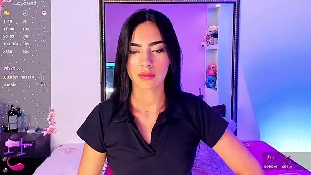 Snapshot of IsaValencia chatting on January 24, 2025, 10:41 pm IsaValencia online show from January 24, 2025, 10:41 pm