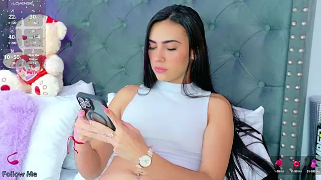 Snapshot of IsaValencia chatting on February 21, 2025, 7:54 pm IsaValencia online show from February 21, 2025, 7:54 pm