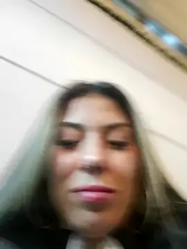 Snapshot of Sweel_Leyva18 chatting on January 26, 2025, 3:06 am Sweel Leyva18 online show from January 26, 2025, 3:06 am