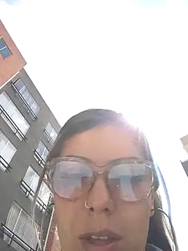 Snapshot of Sweel_Leyva18 chatting on March 13, 2025, 7:06 pm Sweel Leyva18 online show from March 13, 2025, 7:06 pm